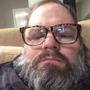 Meet your Posher, Howard